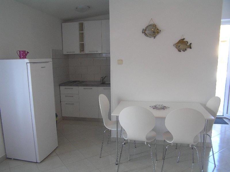 Deda Apartments Паг Экстерьер фото
